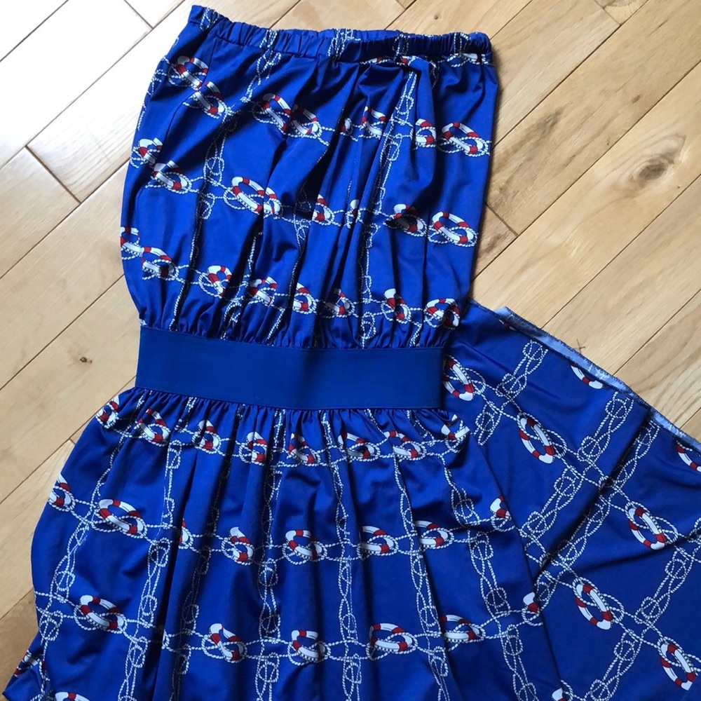 Open Shoulders Maxi Dress